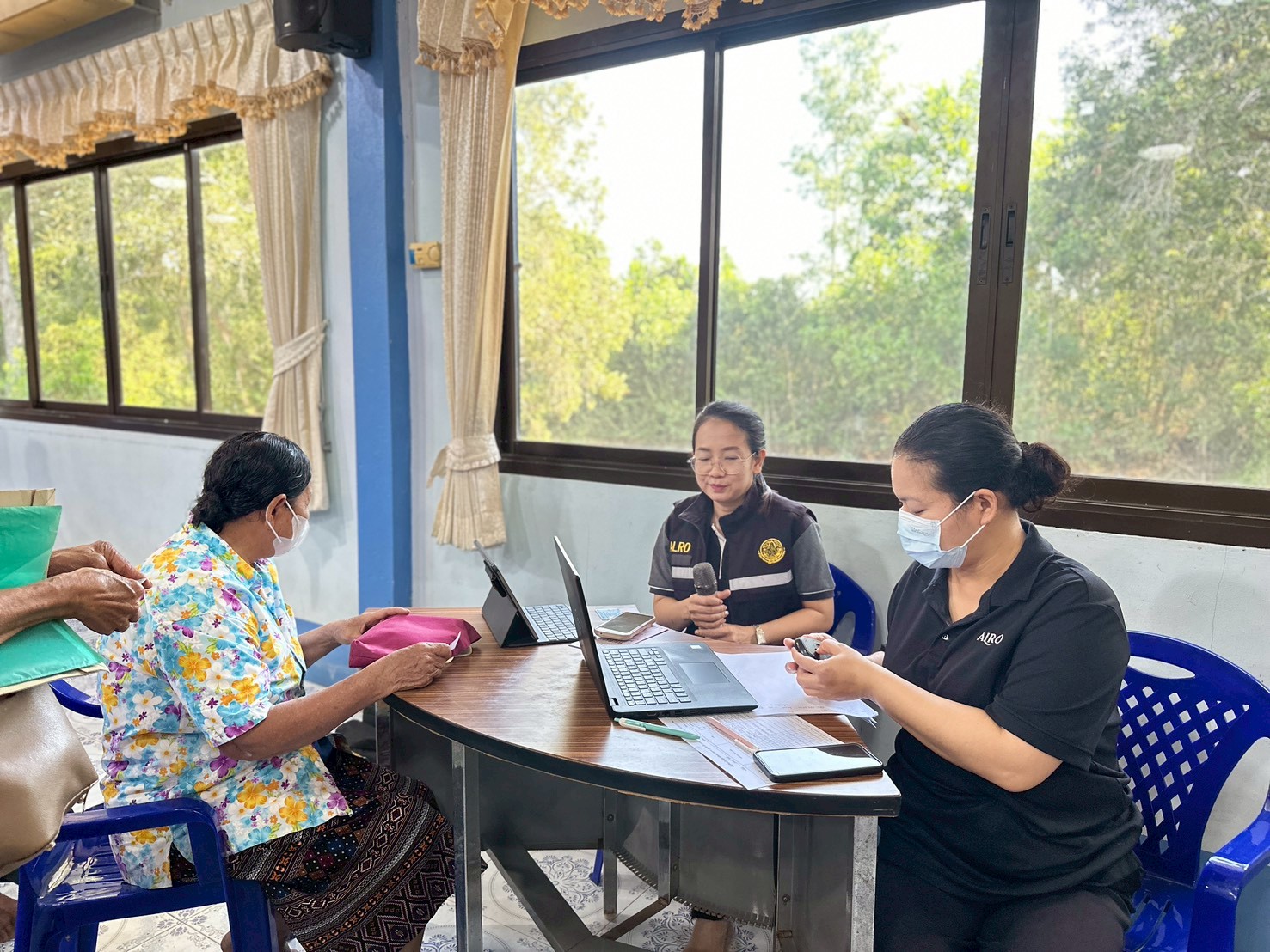 title - ส.ป.ก.ตราด ออกหน่วยศูนย์บริการประชาชนเคลื่อนที่ (Mobile Unit) ตำบลห้วยแร้ง อำเภอเมือง จังหวัดตราด